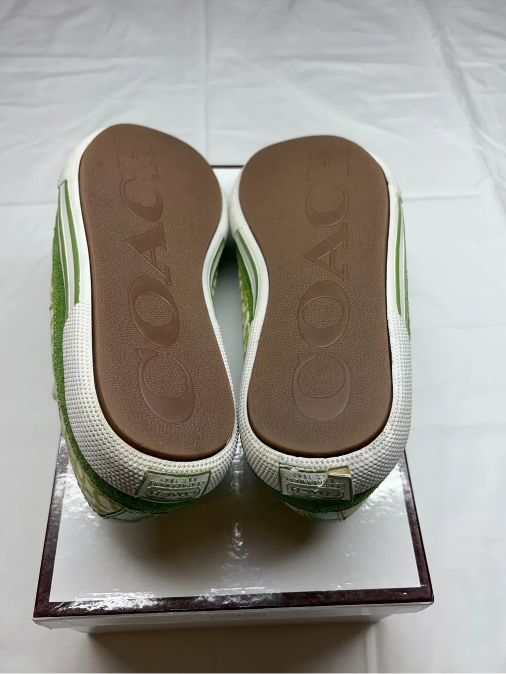 Coach Women's Green Signature Court Sneaker Size 7